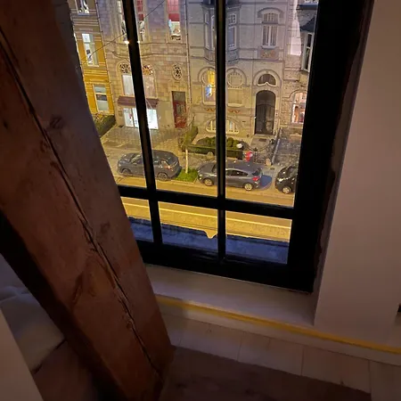 Penthouse With Airconditioning And Big Terrace, Close To Sint-pieters Station And Centre
