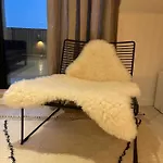 Apartamento Penthouse With Airconditioning And Big Terrace, Close To Sint-pieters Station And Centre Gante
