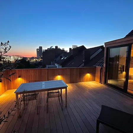 Penthouse With Airconditioning And Big Terrace, Close To Sint-pieters Station And Centre Гент