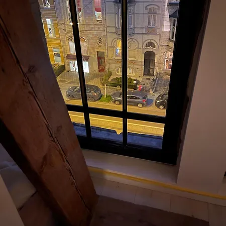 Penthouse With Airconditioning And Big Terrace, Close To Sint-pieters Station And Centre