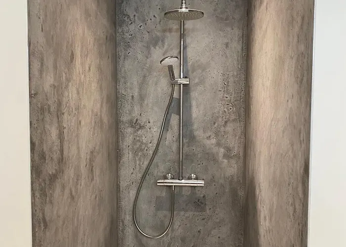 Penthouse With Airconditioning And Big Terrace, Close To Sint-pieters Station And Centre Apartment *