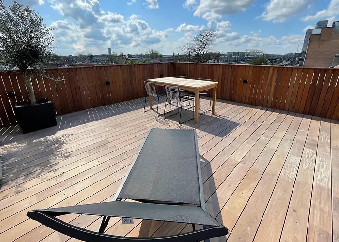 Penthouse With Airconditioning And Big Terrace, Close To Sint-pieters Station And Centre Gante