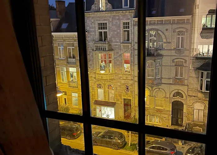 Apartamento Penthouse With Airconditioning And Big Terrace, Close To Sint-pieters Station And Centre Gante